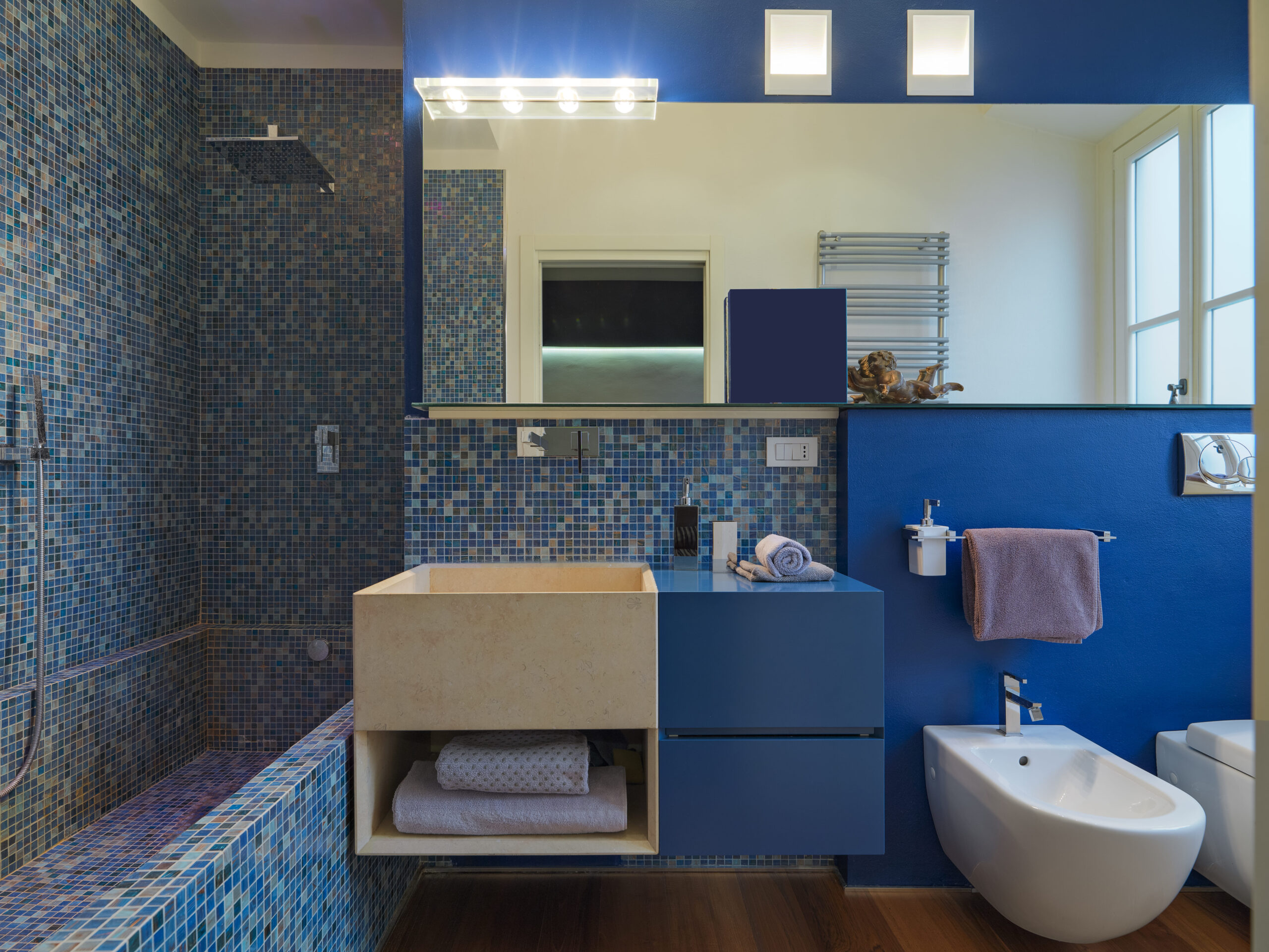 Badezimmer In Blau – Ideen, Anregungen Und Tipps | Obi within Badezimmer Blau